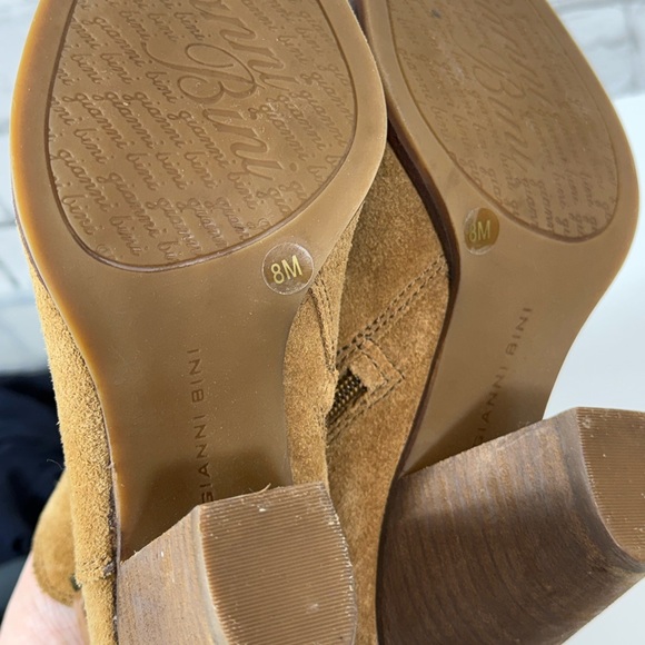 Gianni Bini Suede Leather Camel Nubuck Ankle Boots W/ Straps Boho Boots Size 8 - Picture 12 of 12